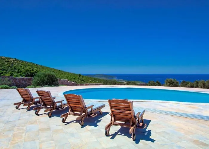 De Pinus Villa Hvar Town