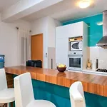 De Pinus Villa