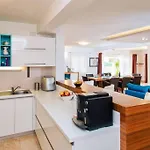 Villa De Pinus *